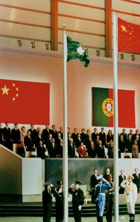 1999年12月20日，中國政府恢復行使對澳門的主權。