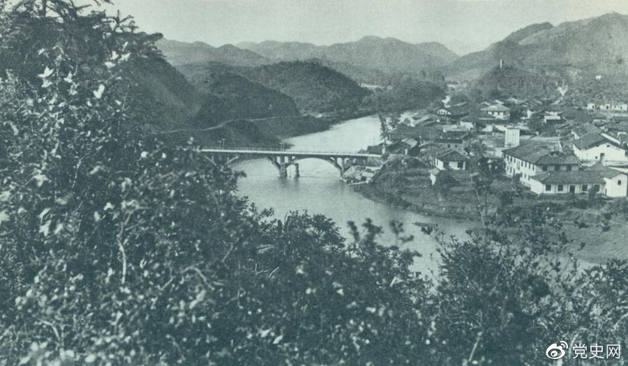 1930年12月，紅軍在龍岡地區(qū)殲滅國民黨軍第十八師近一萬人，活捉敵師長張輝瓚。圖為作戰(zhàn)舊址江西興國東北的龍岡。